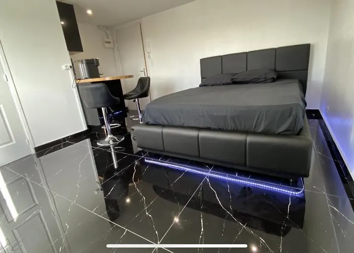 Bella - équipé - Tv Netflix - Centre 100m- Gare 50m - Basilique 200m